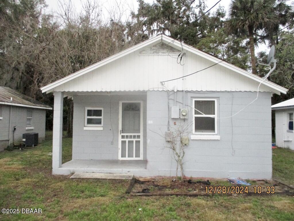1006 S Clara Avenue