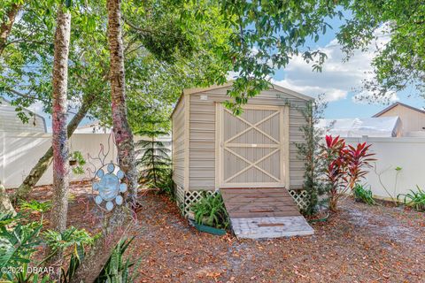 A home in Deltona