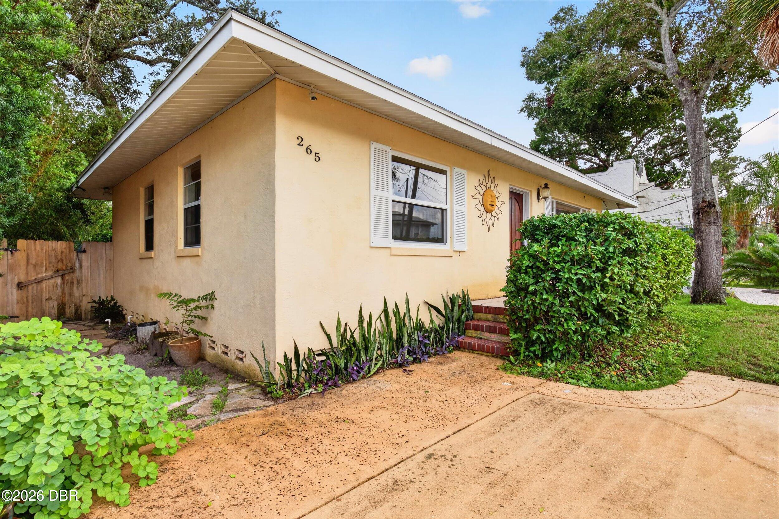 265 Lexington Drive