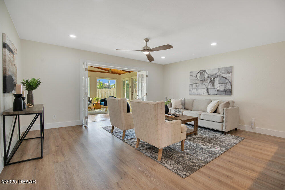 4 Sea Hawk Drive