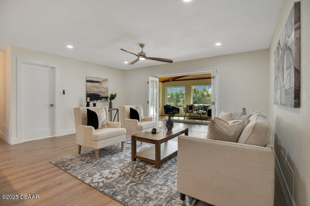 4 Sea Hawk Drive