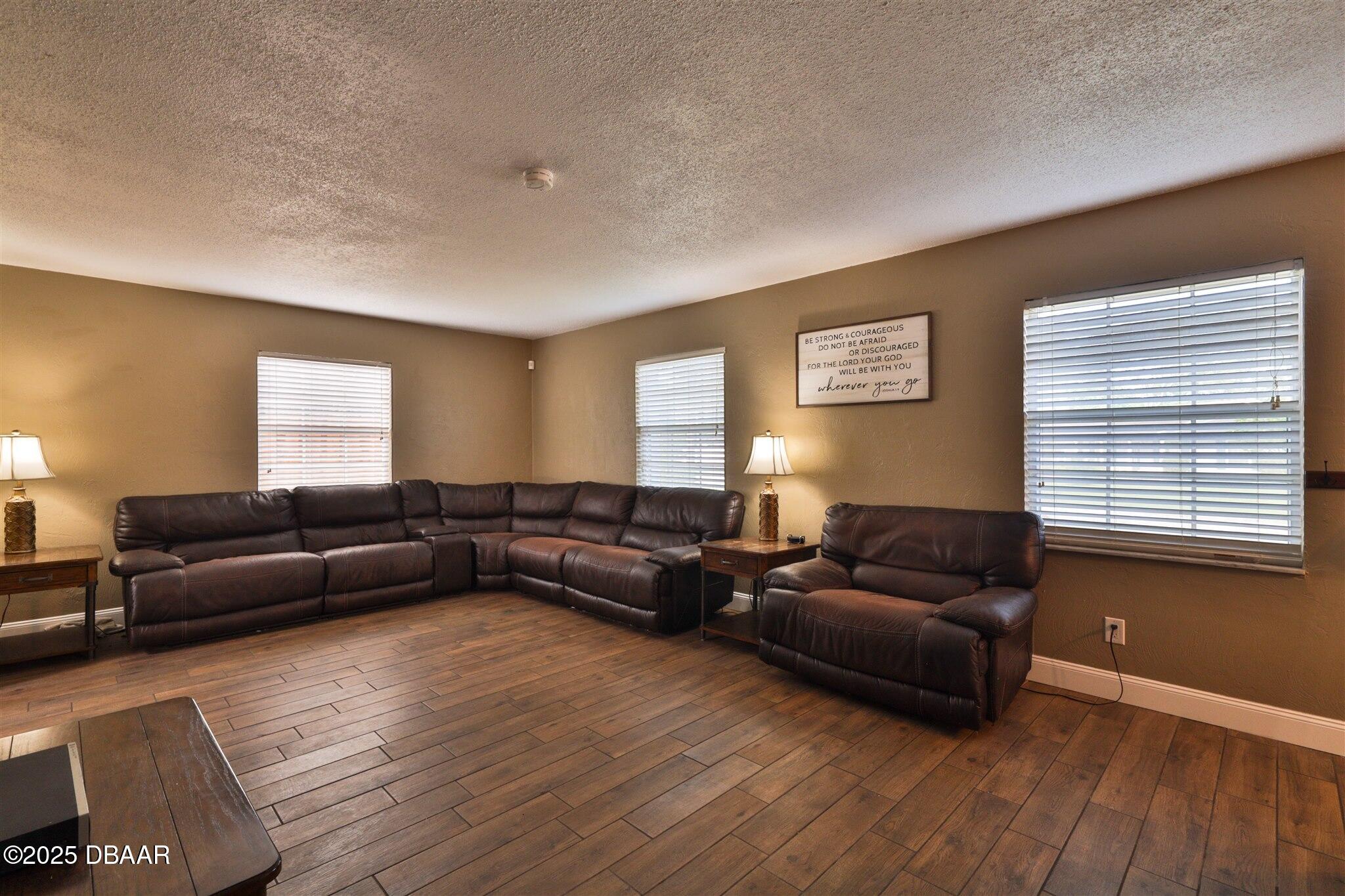 180 Willow Run