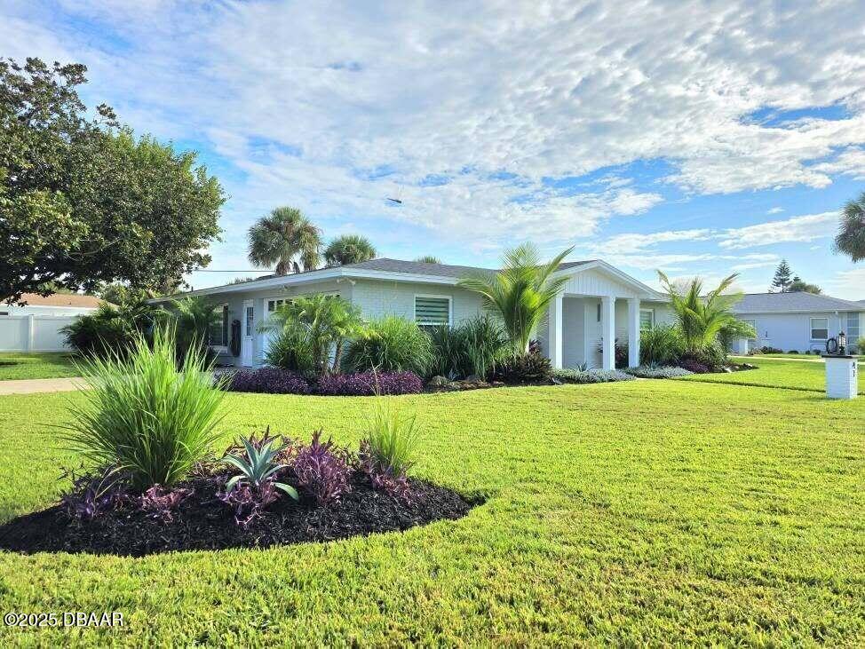 41 Wisteria Drive