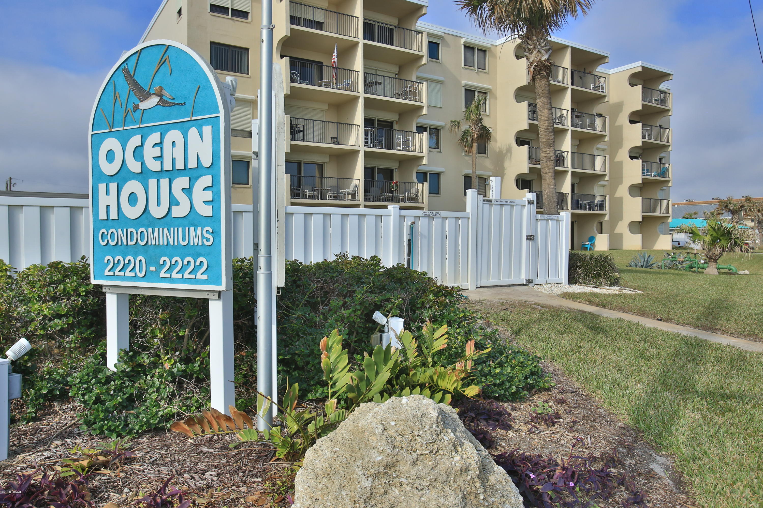 Photo 1 of 62 — 2222 Ocean Shore Boulevard B-102, Ormond Beach, FL 32176