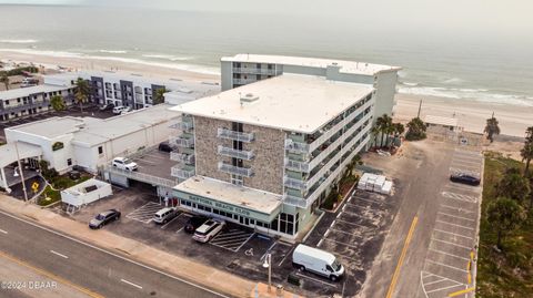 A home in Daytona Beach