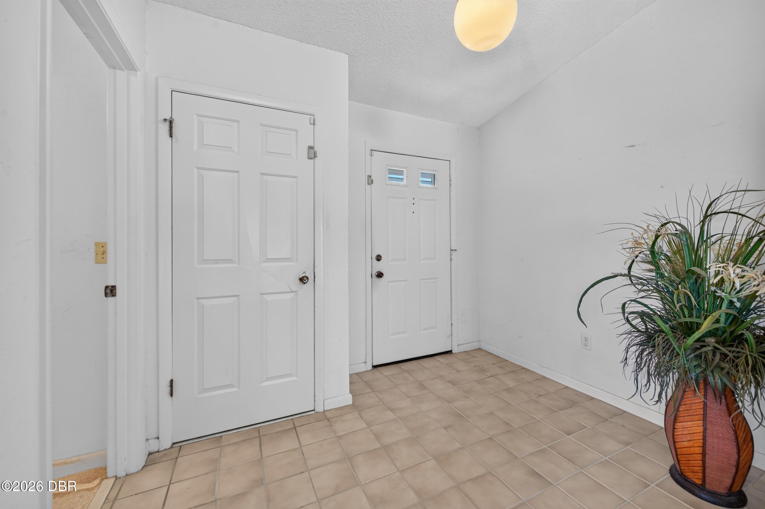 10 Wedgewood Lane