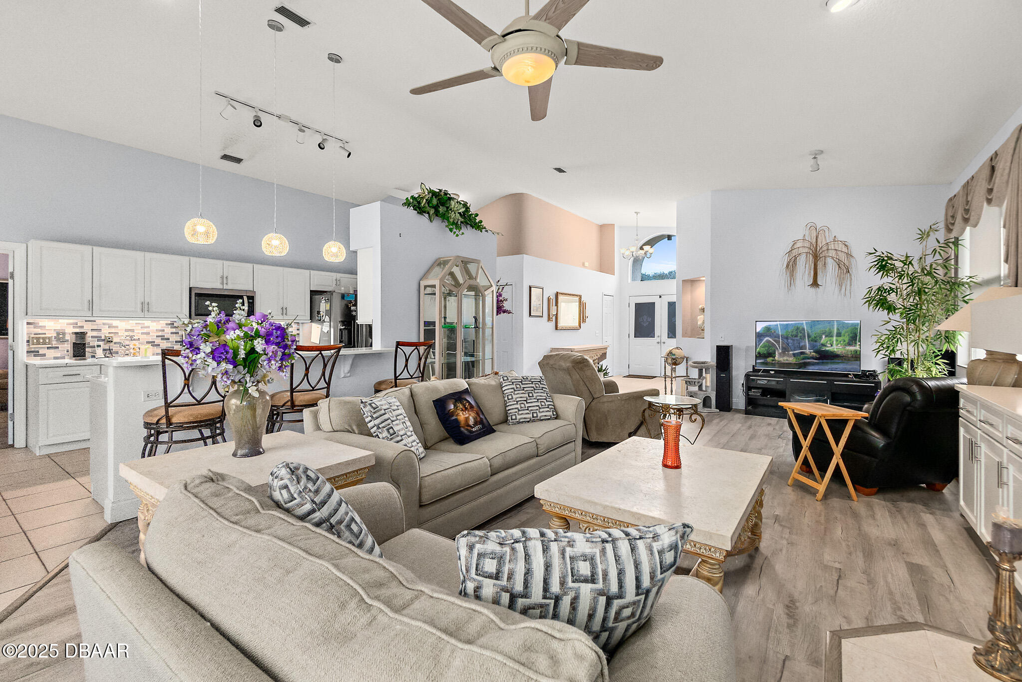6408 Whit Court