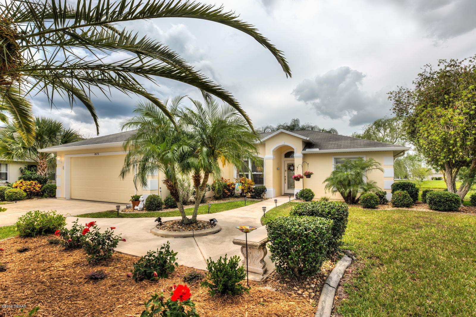 Photo 1 of 43 — 1873 FOROUGH Circle, Port Orange, FL 32128