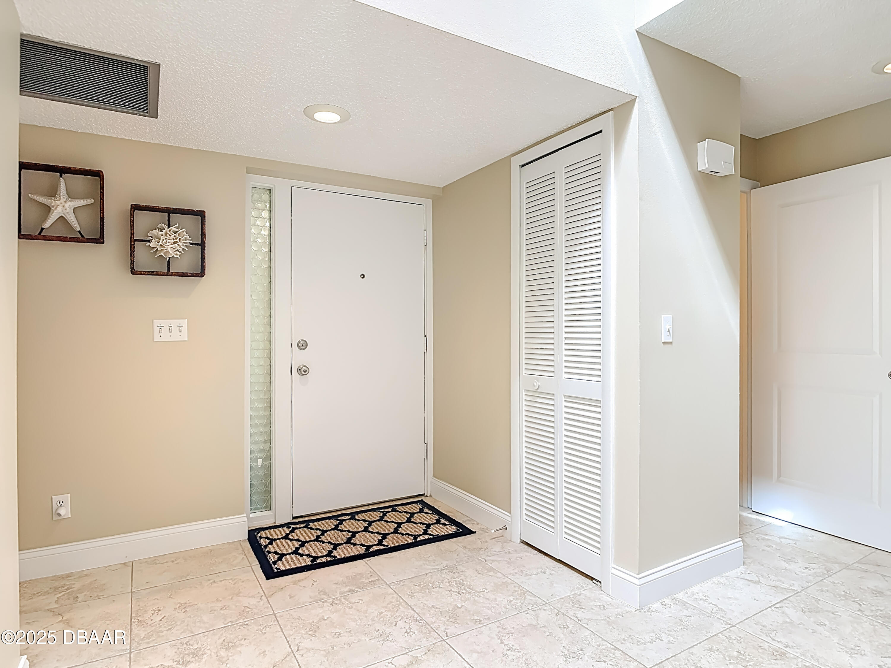 166 Turnberry Circle