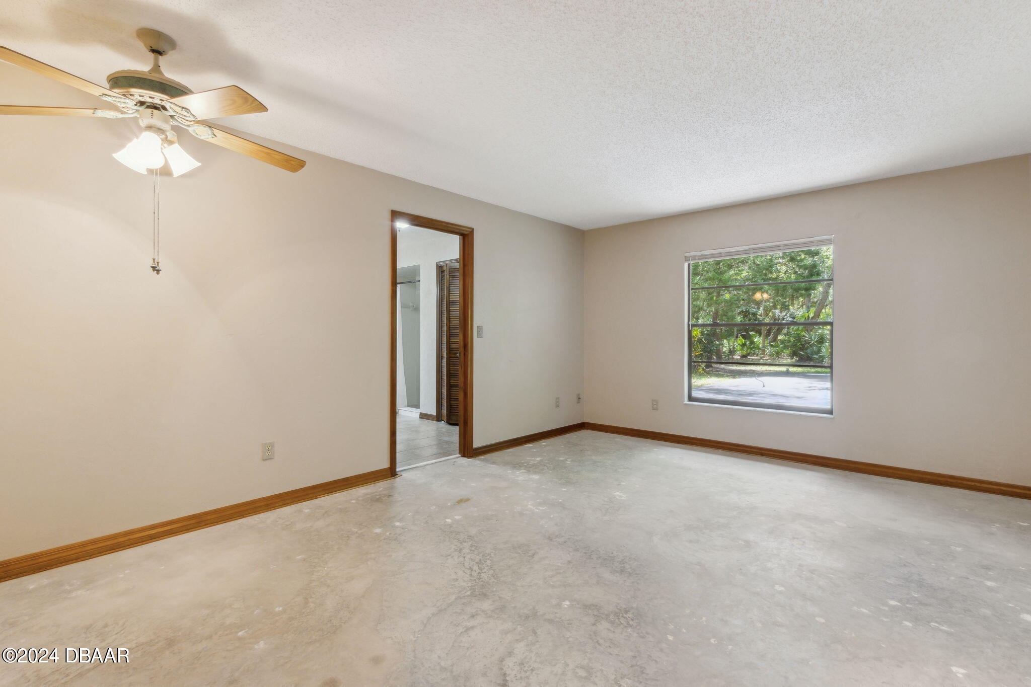 Port Orange, Florida 32127, United States, 3 Bedrooms Bedrooms, ,2 BathroomsBathrooms,Residential,Pending,55515