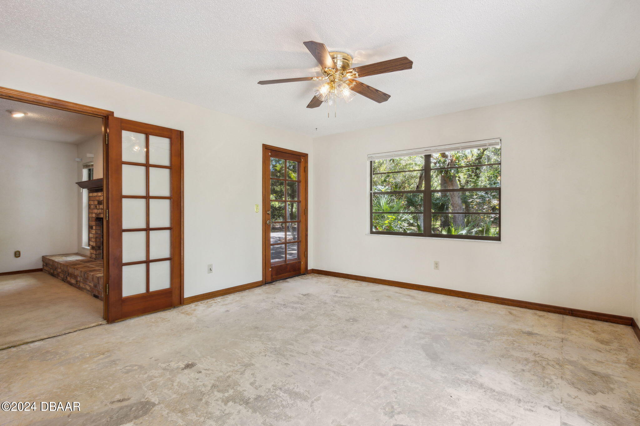 Port Orange, Florida 32127, United States, 3 Bedrooms Bedrooms, ,2 BathroomsBathrooms,Residential,Pending,55515