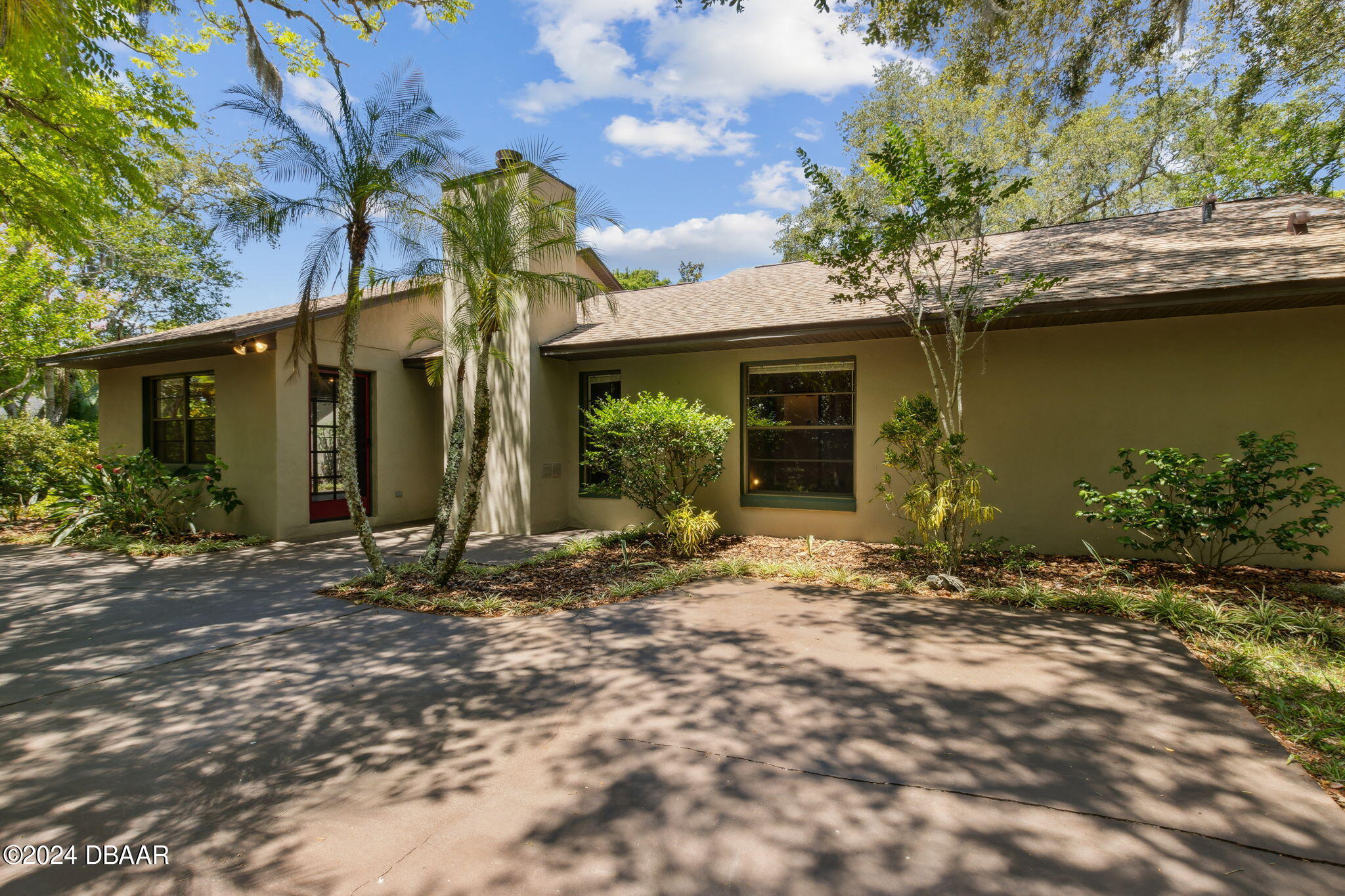 Port Orange, Florida 32127, United States, 3 Bedrooms Bedrooms, ,2 BathroomsBathrooms,Residential,Pending,55515