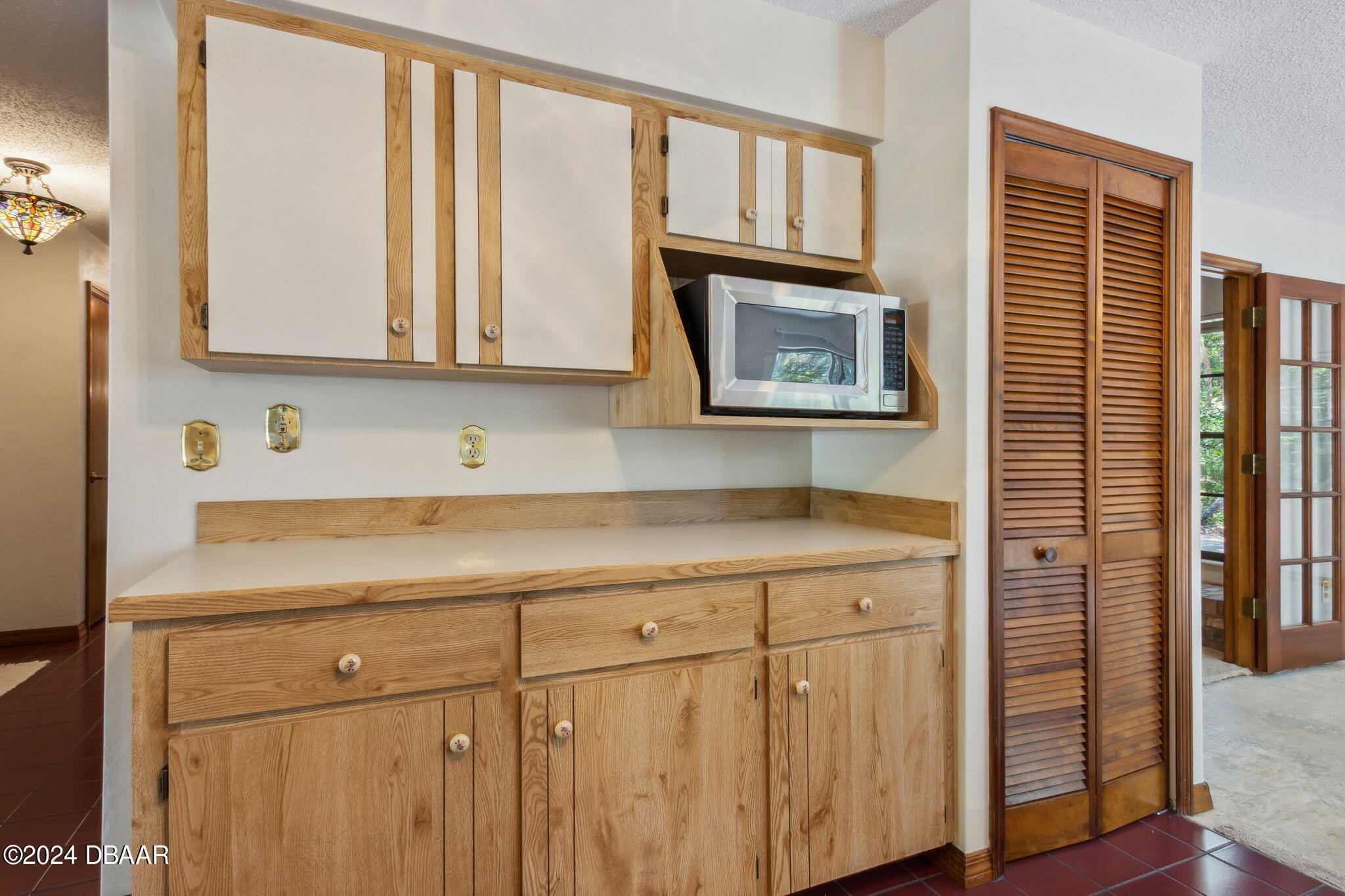 Port Orange, Florida 32127, United States, 3 Bedrooms Bedrooms, ,2 BathroomsBathrooms,Residential,Pending,55515