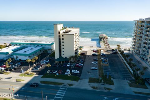 A home in Daytona Beach Shores