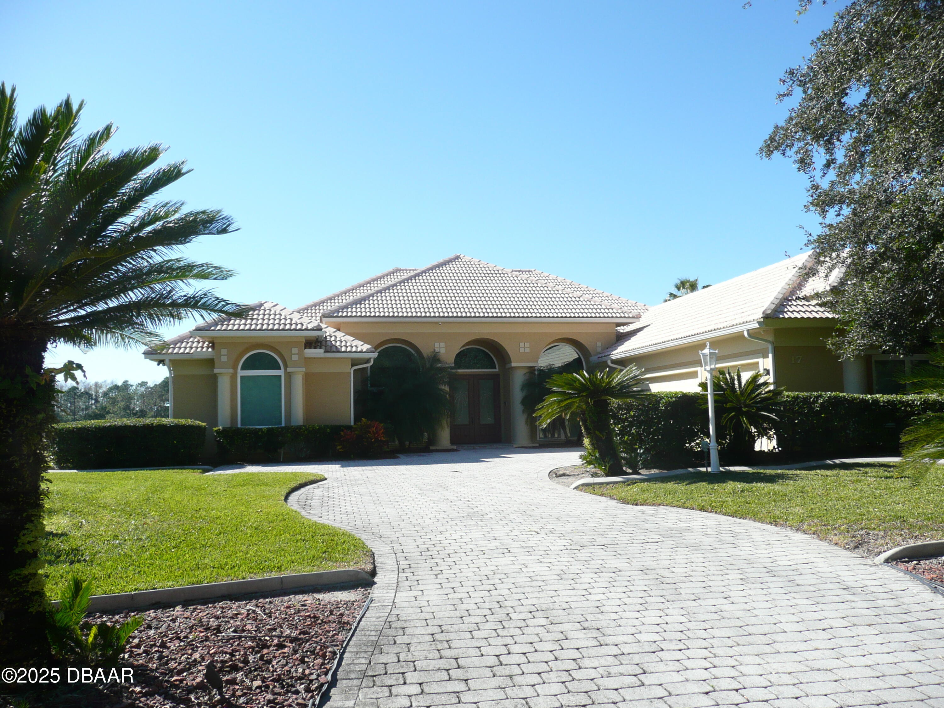17 Promenade At Lionspaw