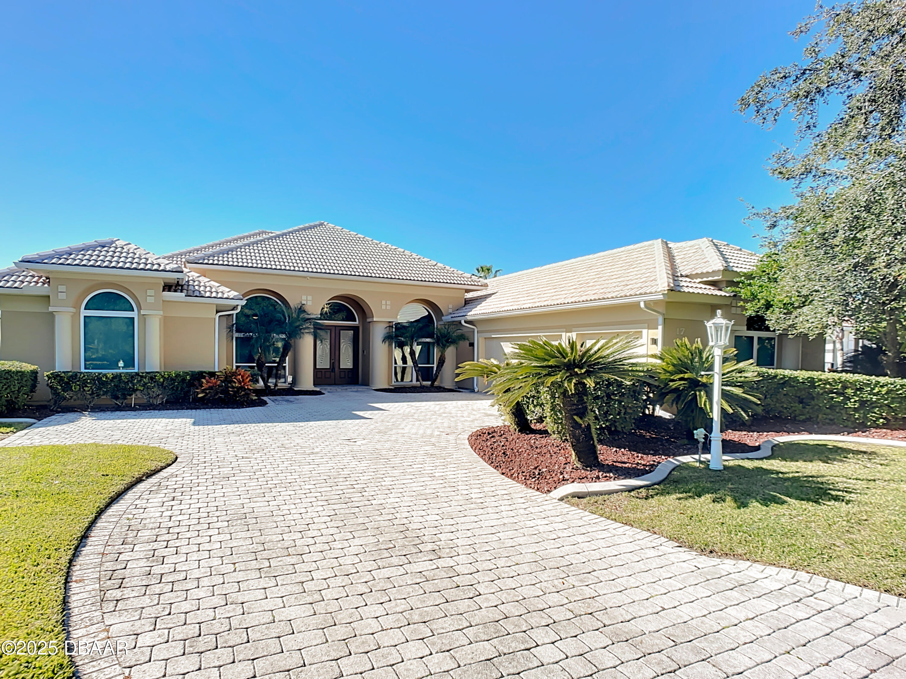 17 Promenade At Lionspaw