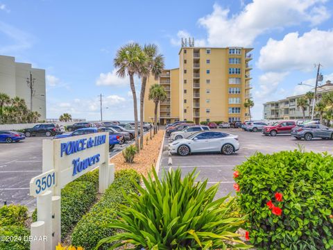 A home in New Smyrna Beach