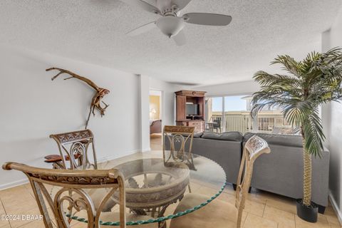 A home in New Smyrna Beach