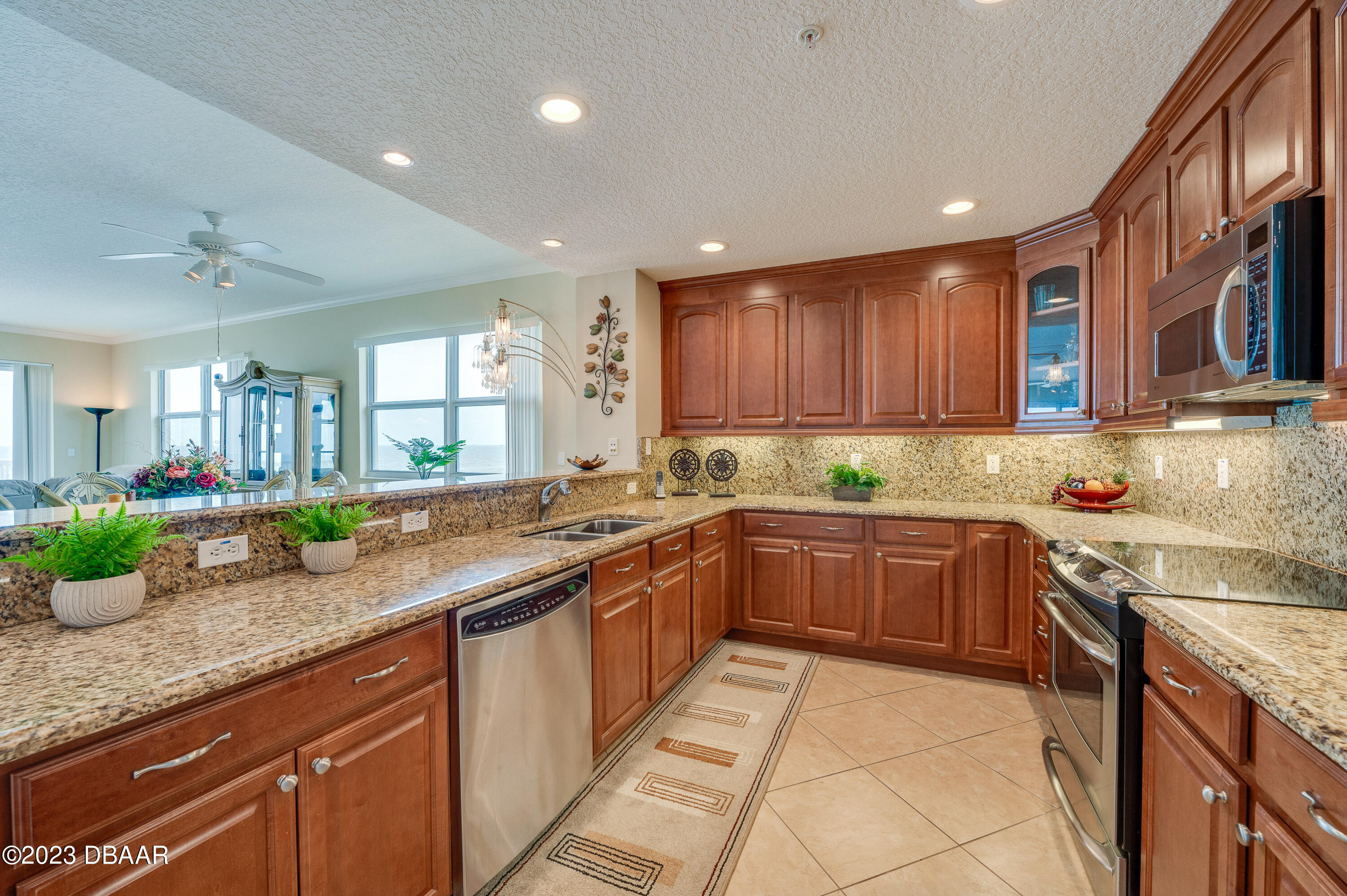 3801 S Atlantic Avenue 303