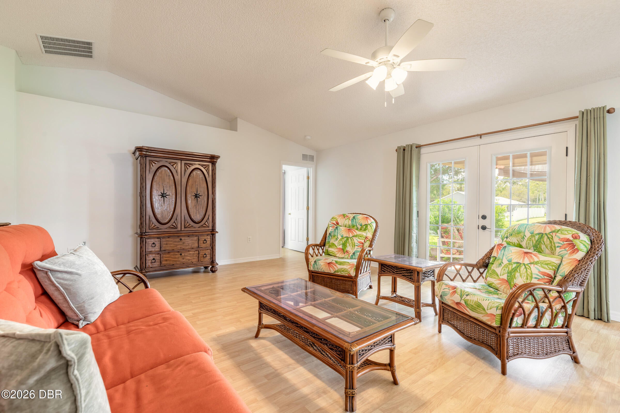 77 Spinnaker Circle