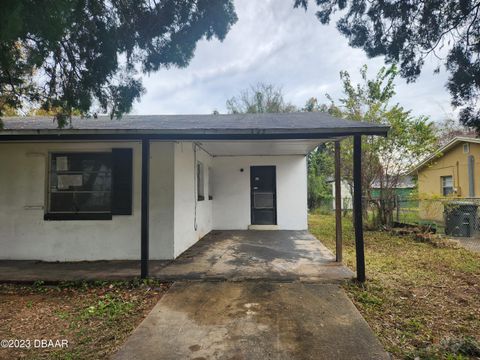 A home in Daytona Beach