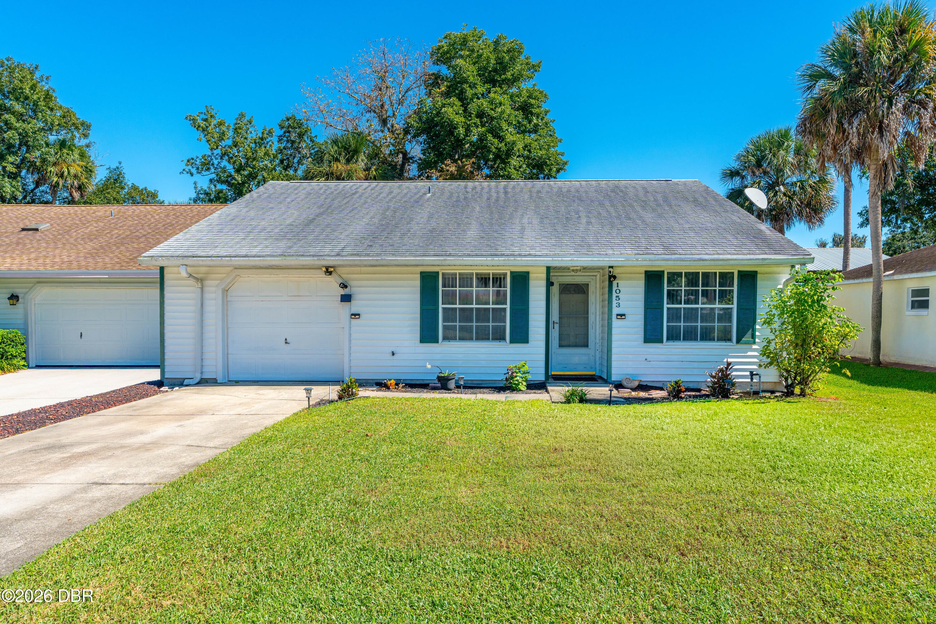 1053 Oak Forest Circle