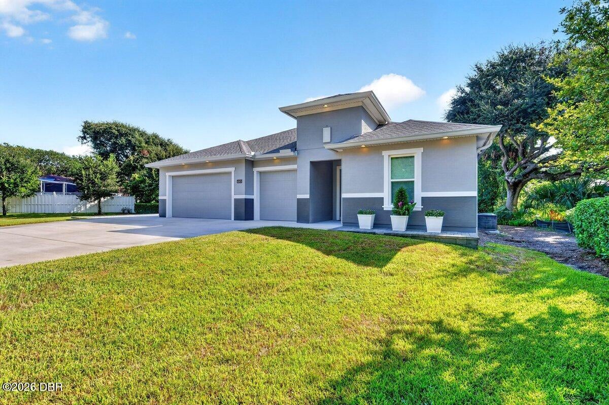 4805 S Peninsula Drive