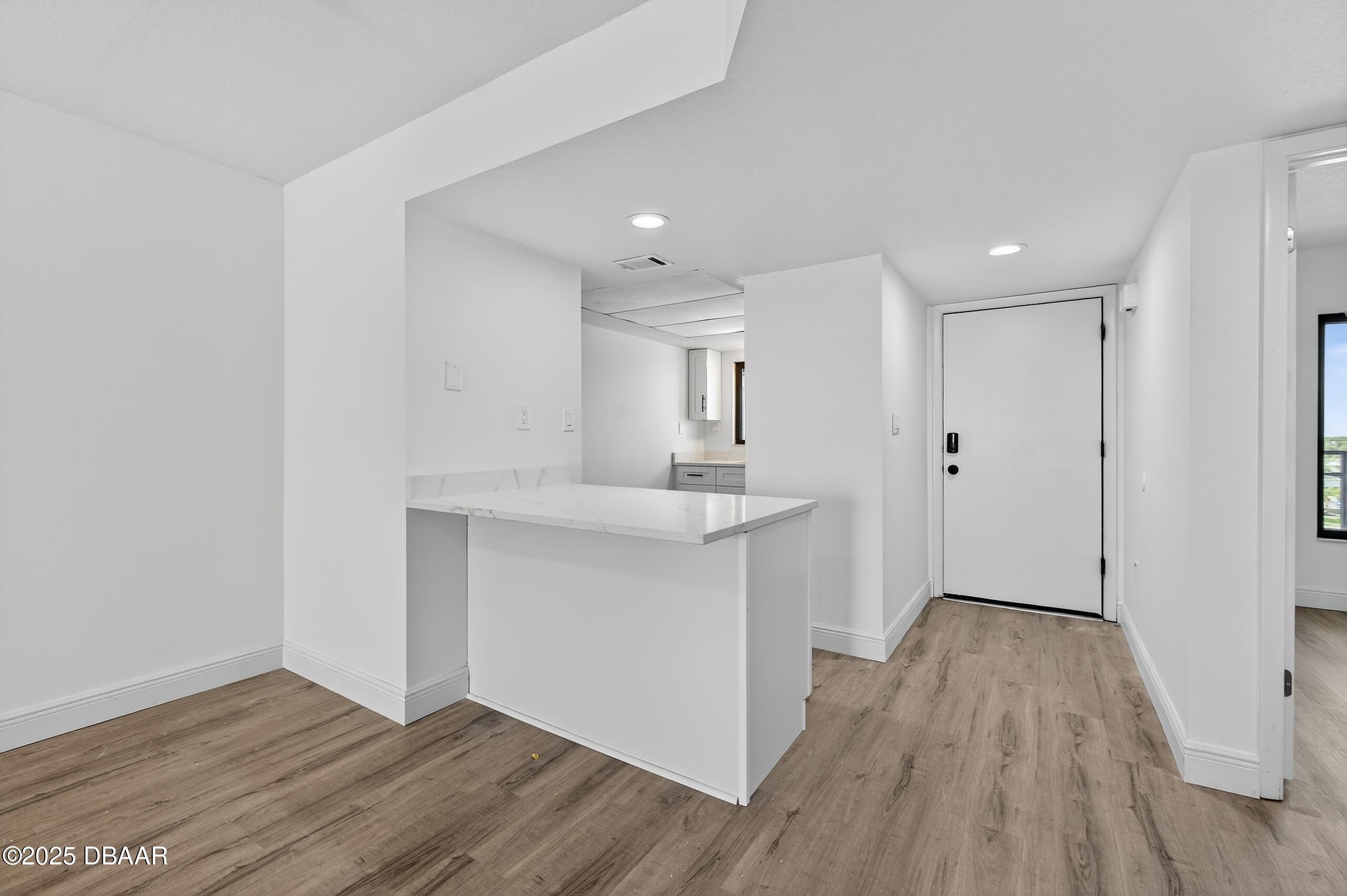 1275 Ocean Shore Boulevard P3