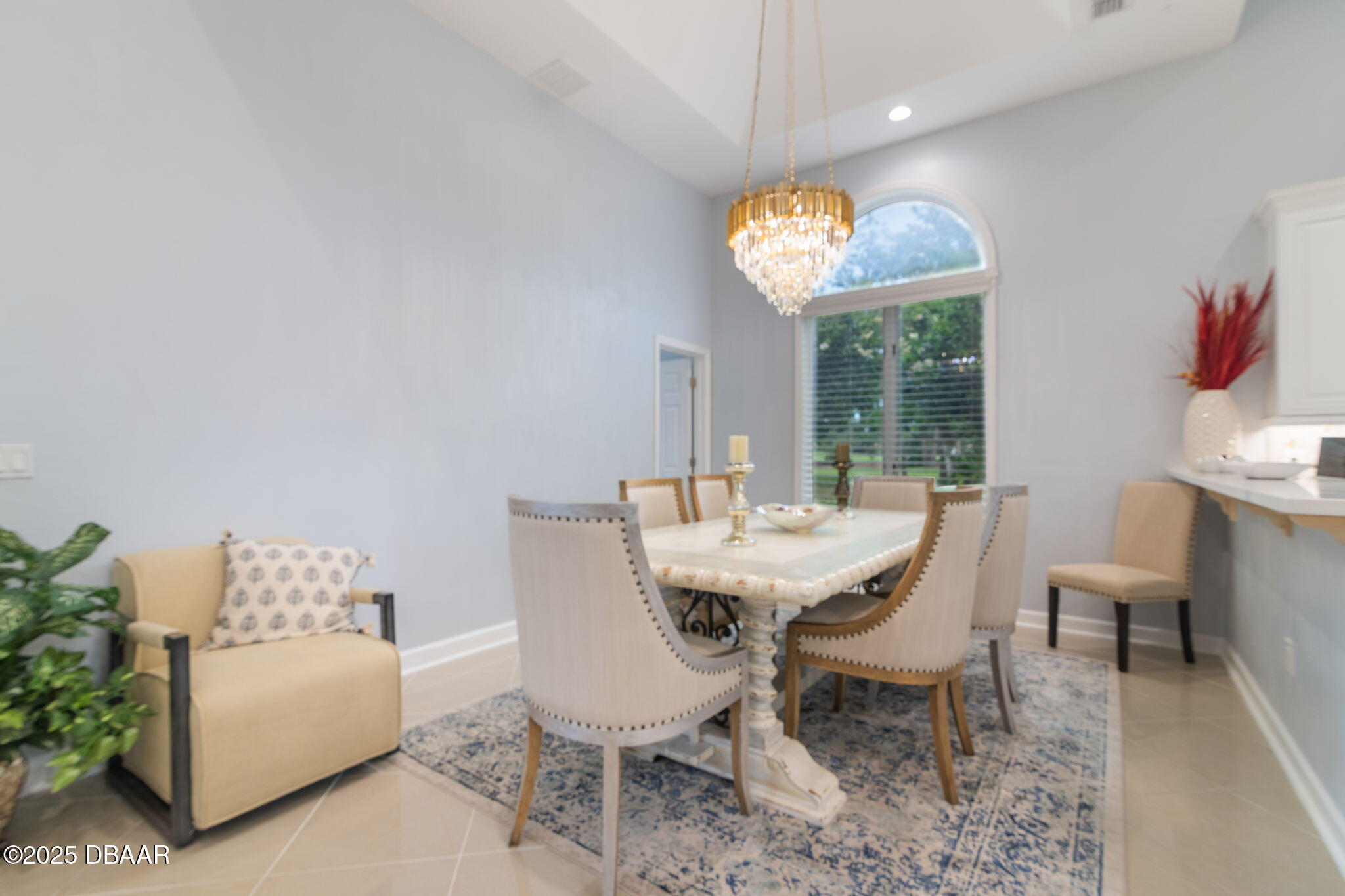 5 Bay Pointe Drive