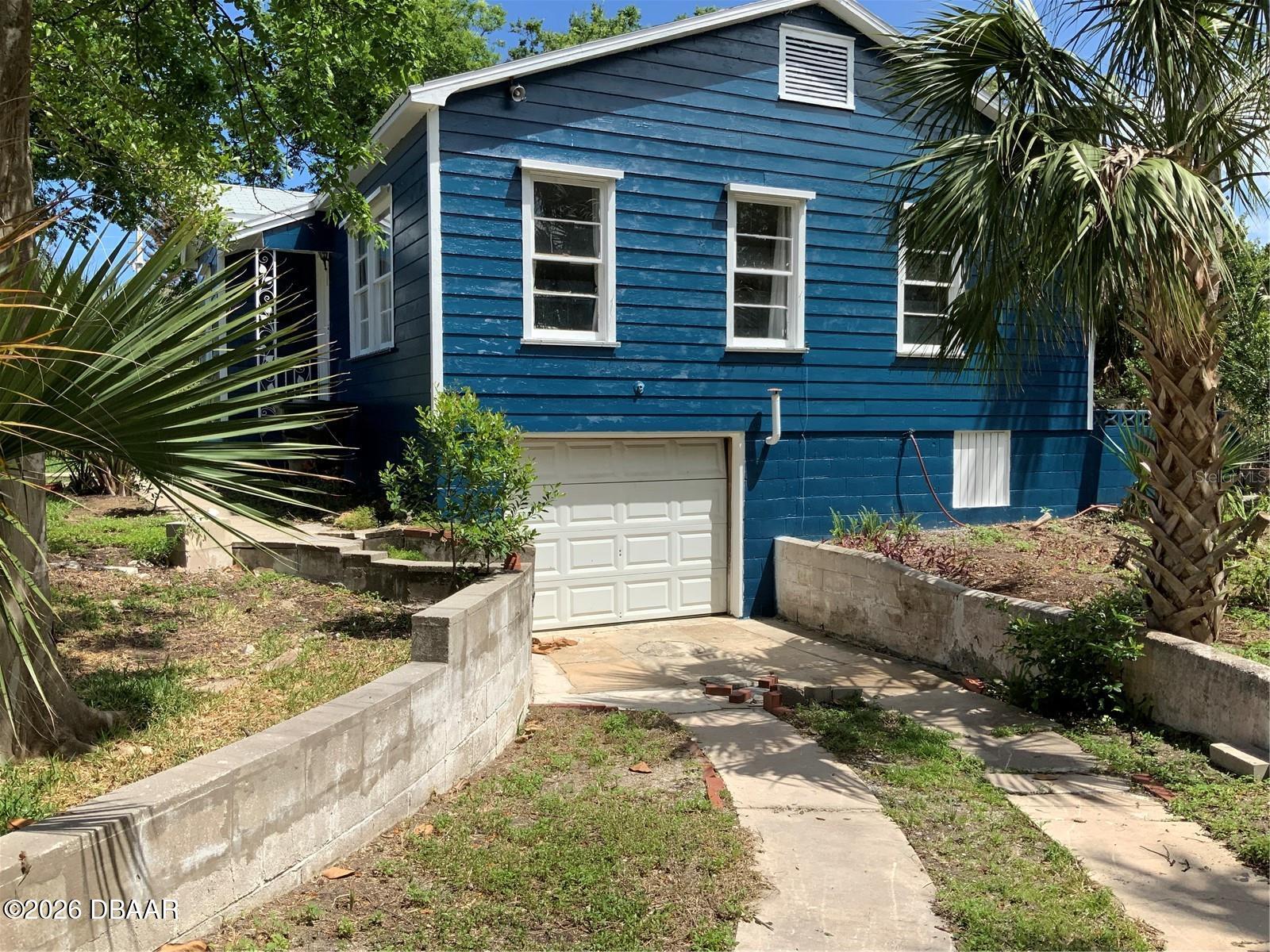 116 Braddock Avenue