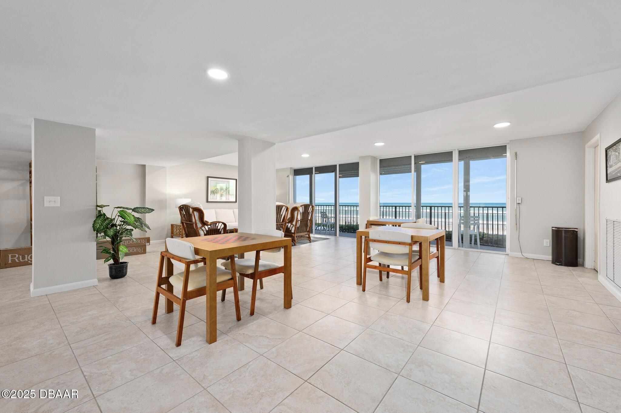 111 S Atlantic Avenue