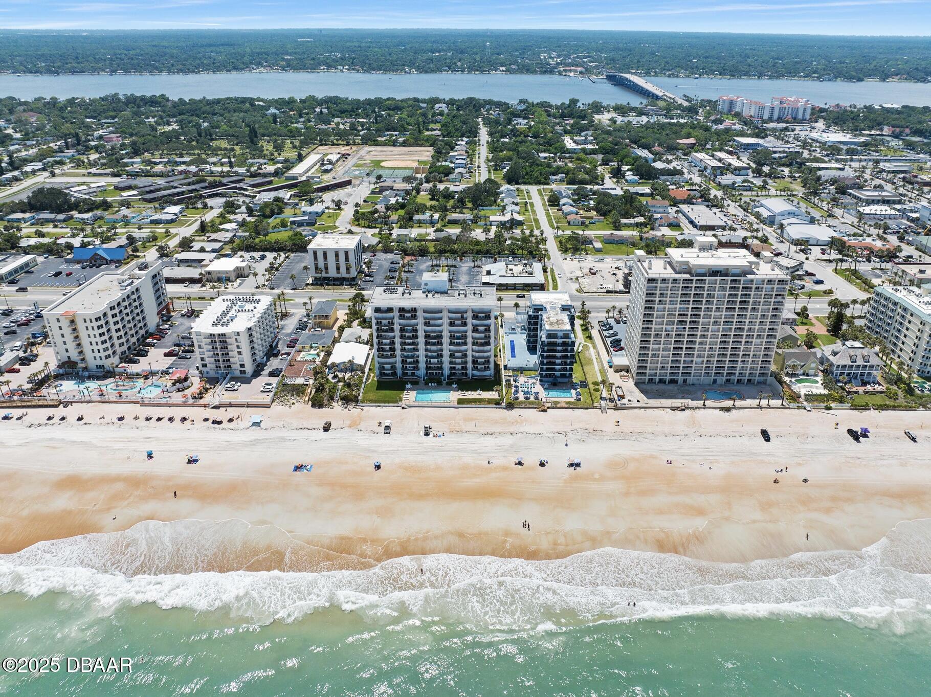 111 S Atlantic Avenue