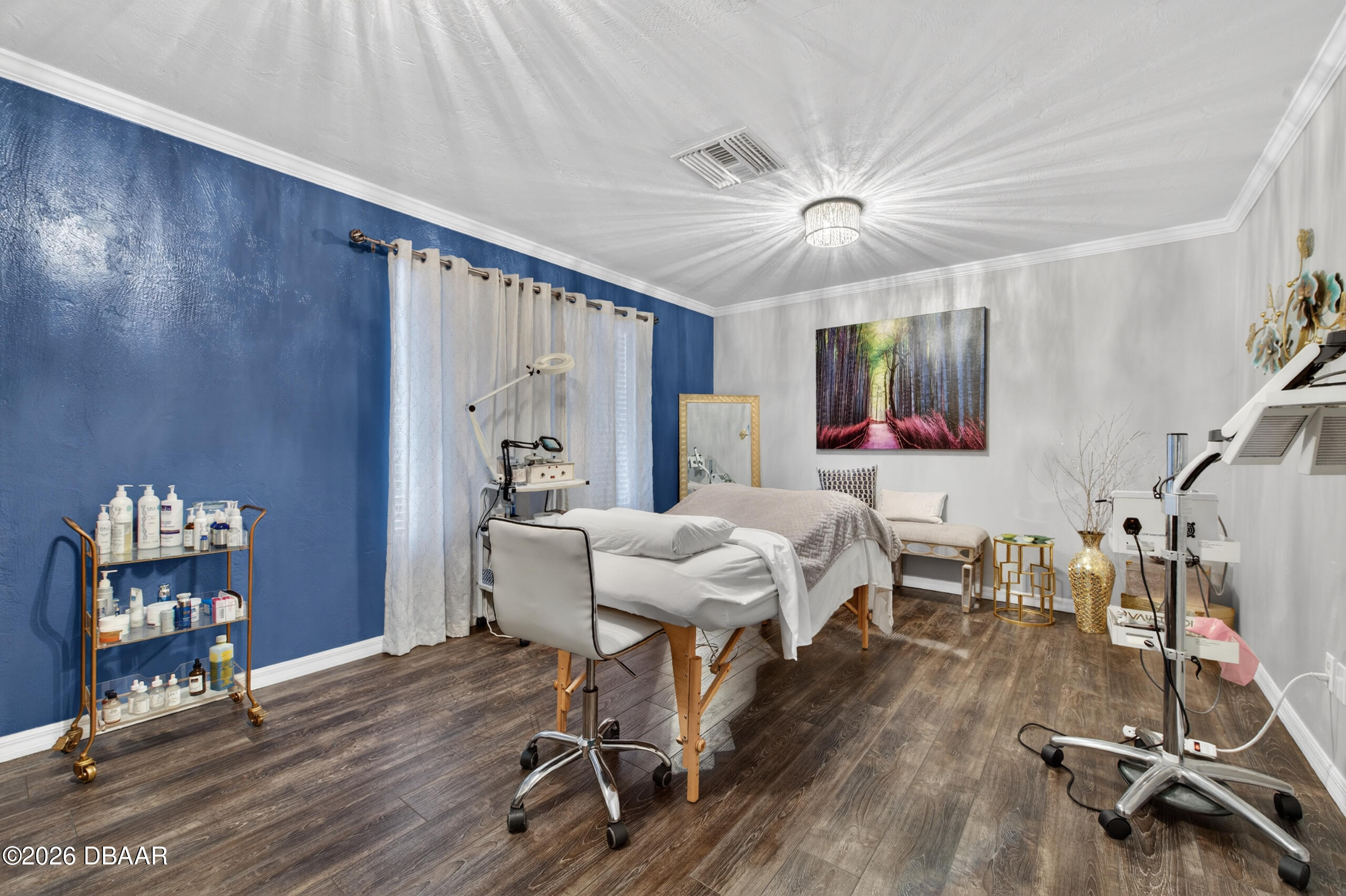 555 W Granada Boulevard