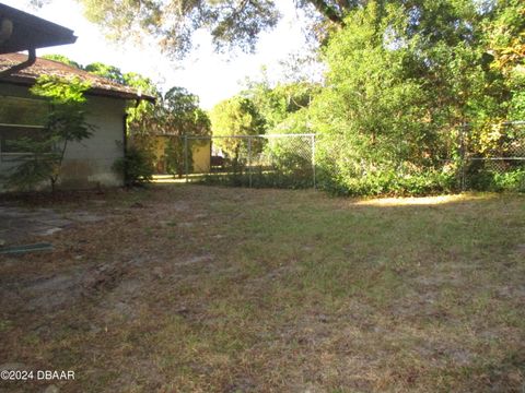 A home in DeLand