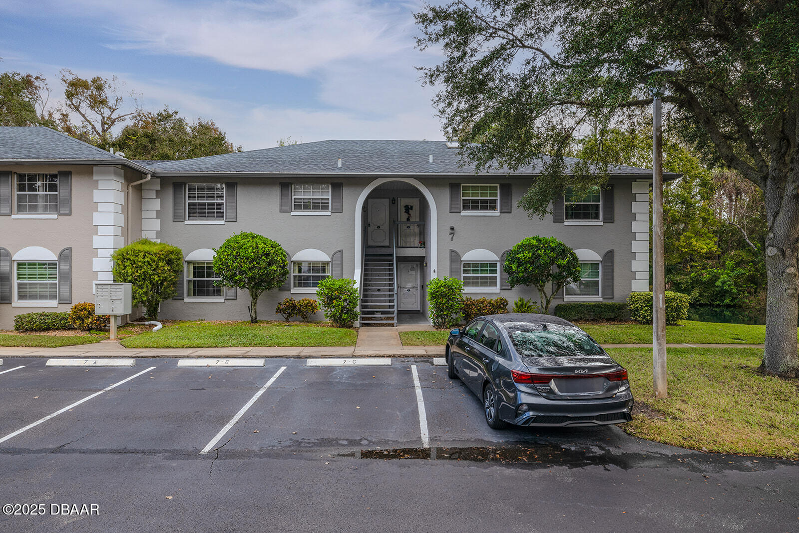 203 S Orchard Street 7A