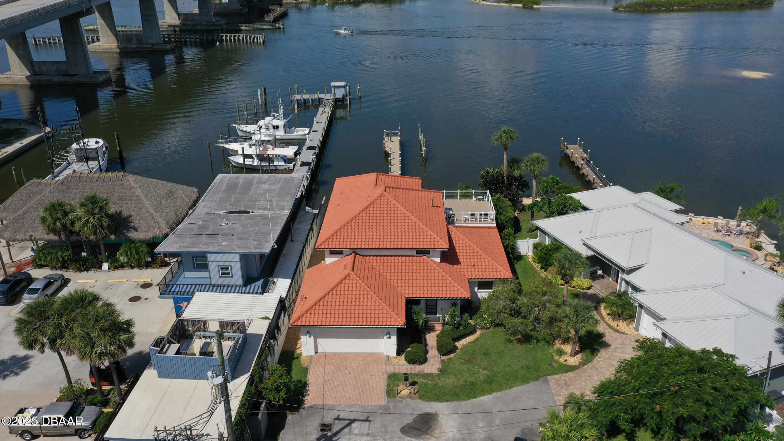122 Coral Way