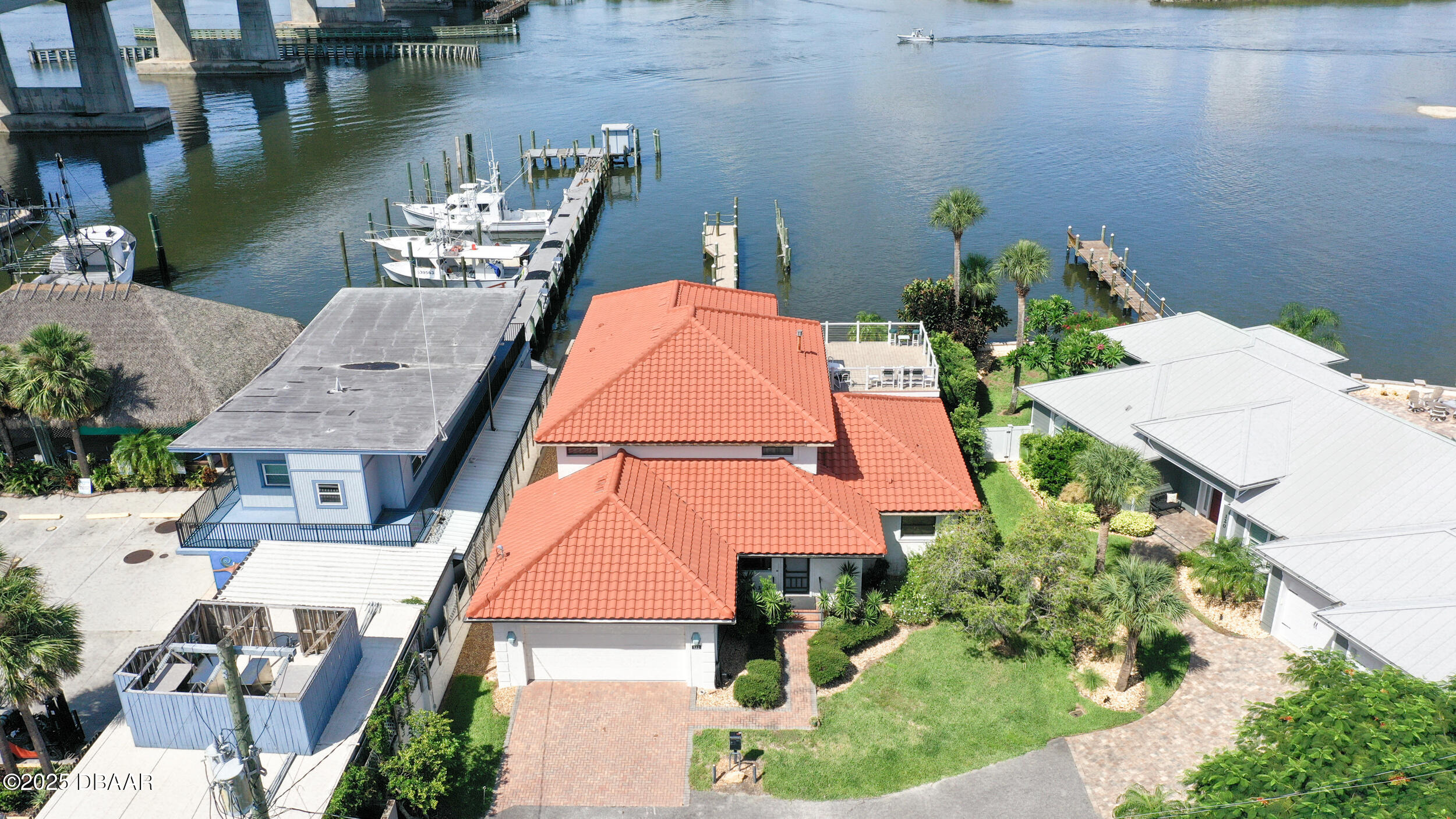 122 Coral Way