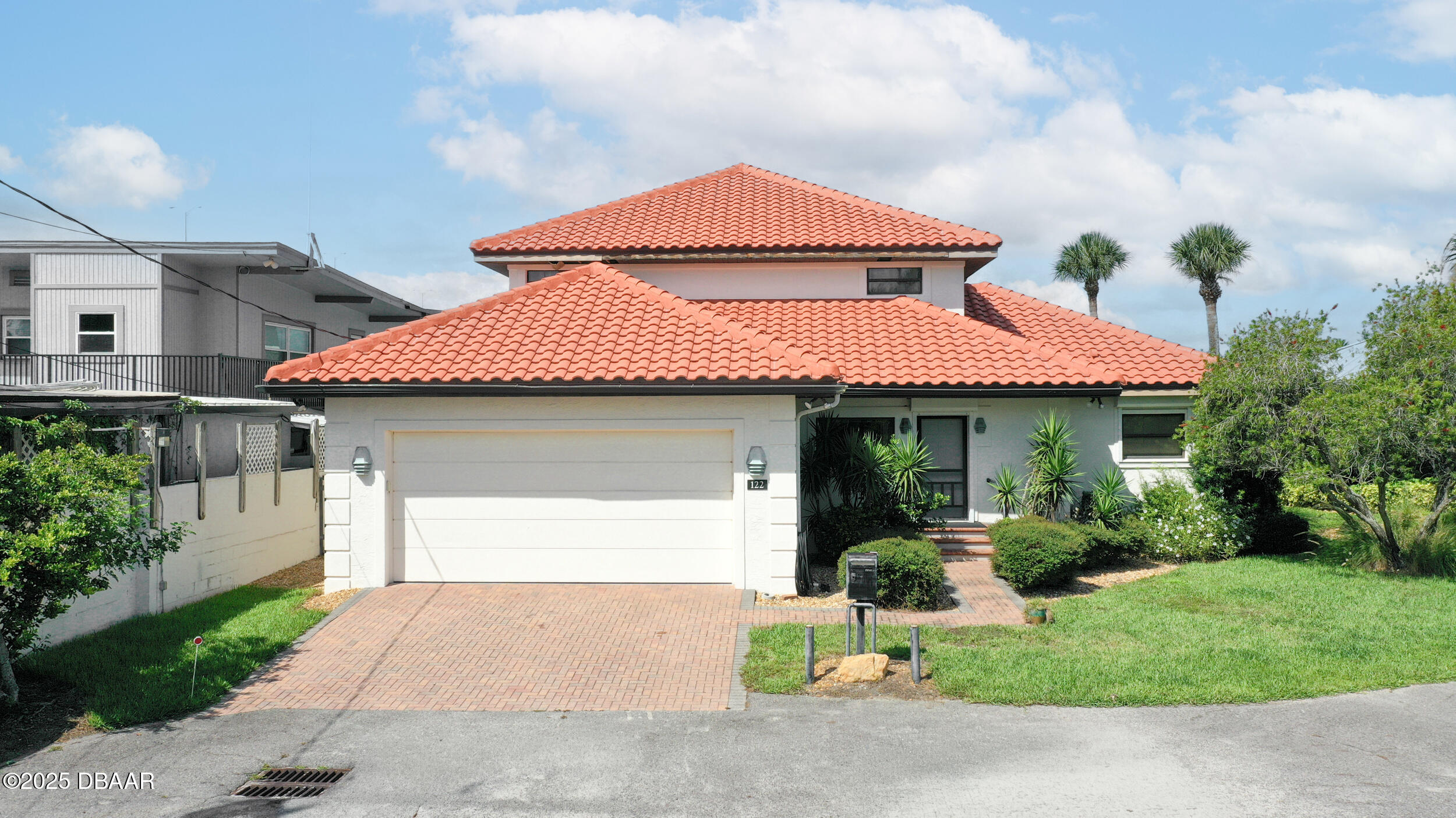 122 Coral Way