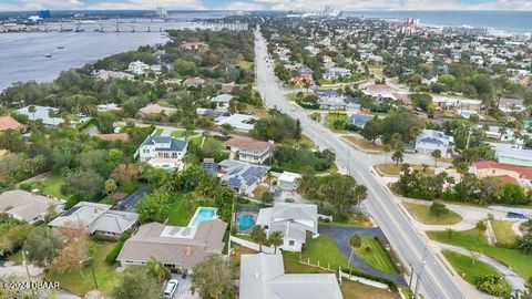 A home in Daytona Beach