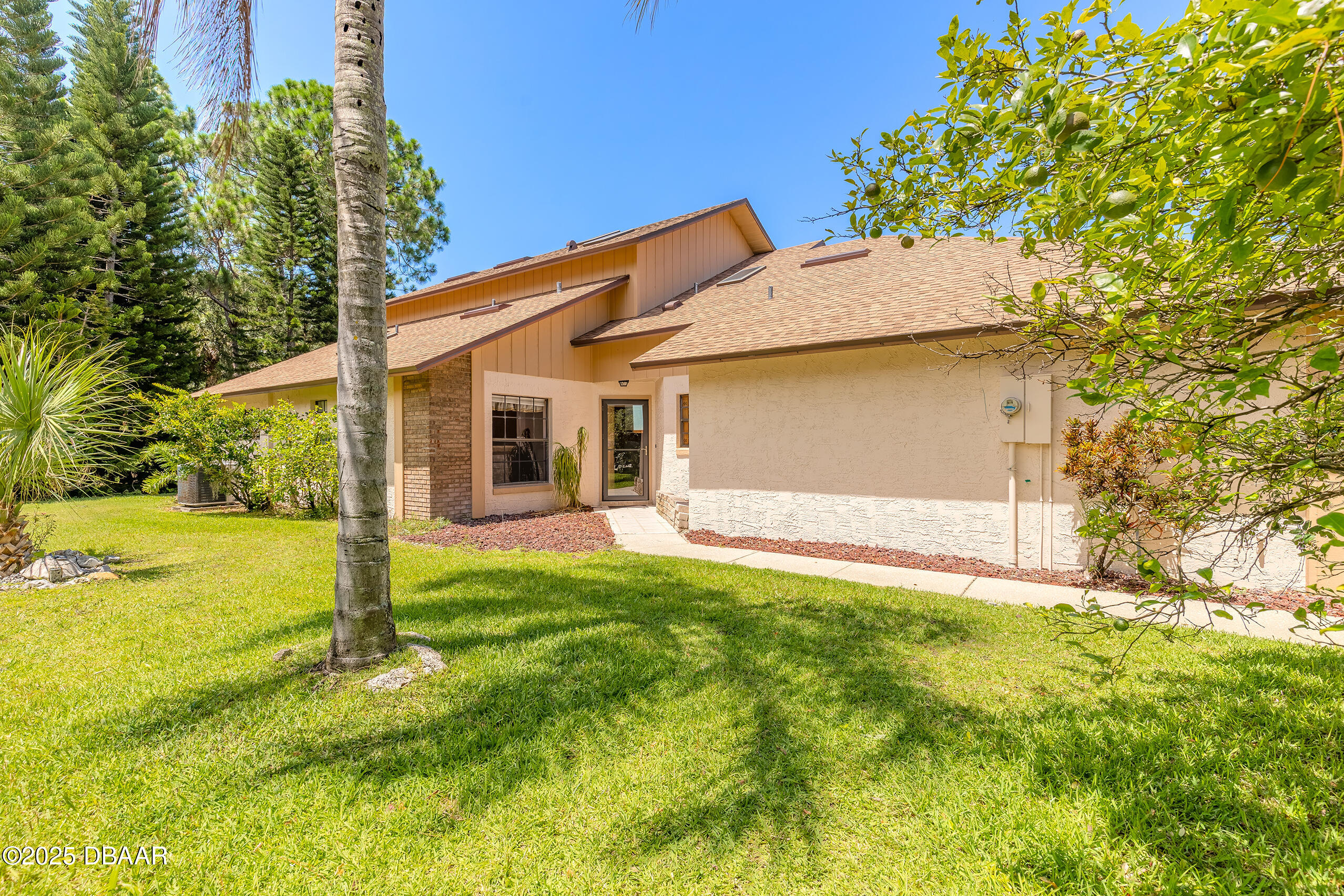 6119 Sequoia Drive