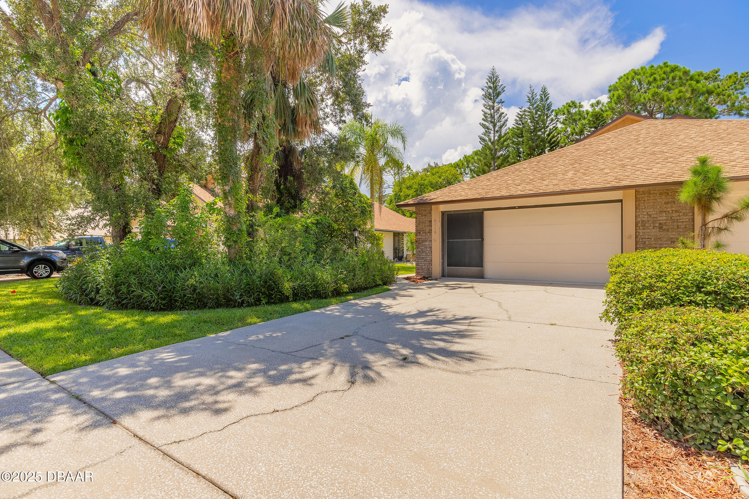 6119 Sequoia Drive