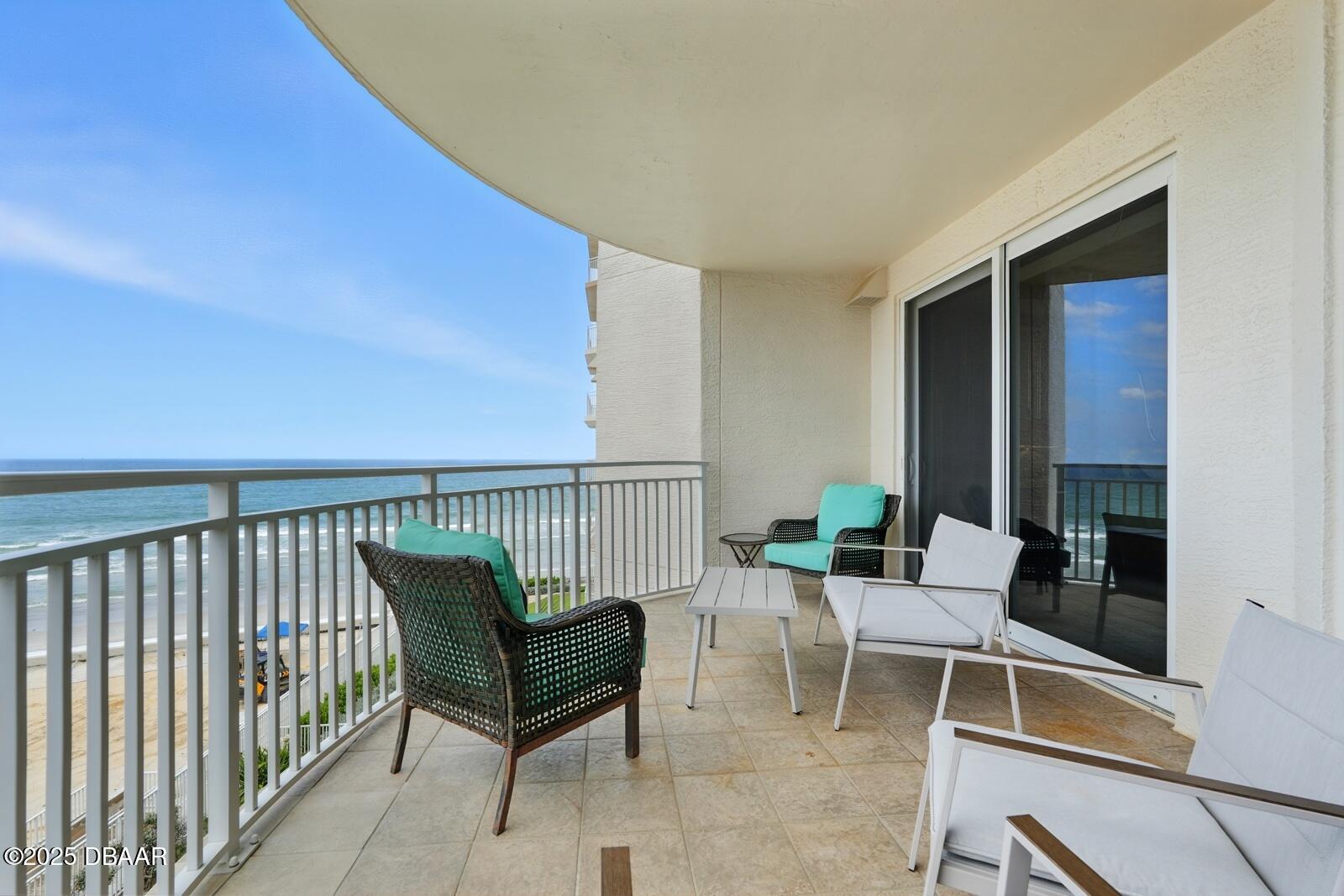 2403 S Atlantic Avenue 409