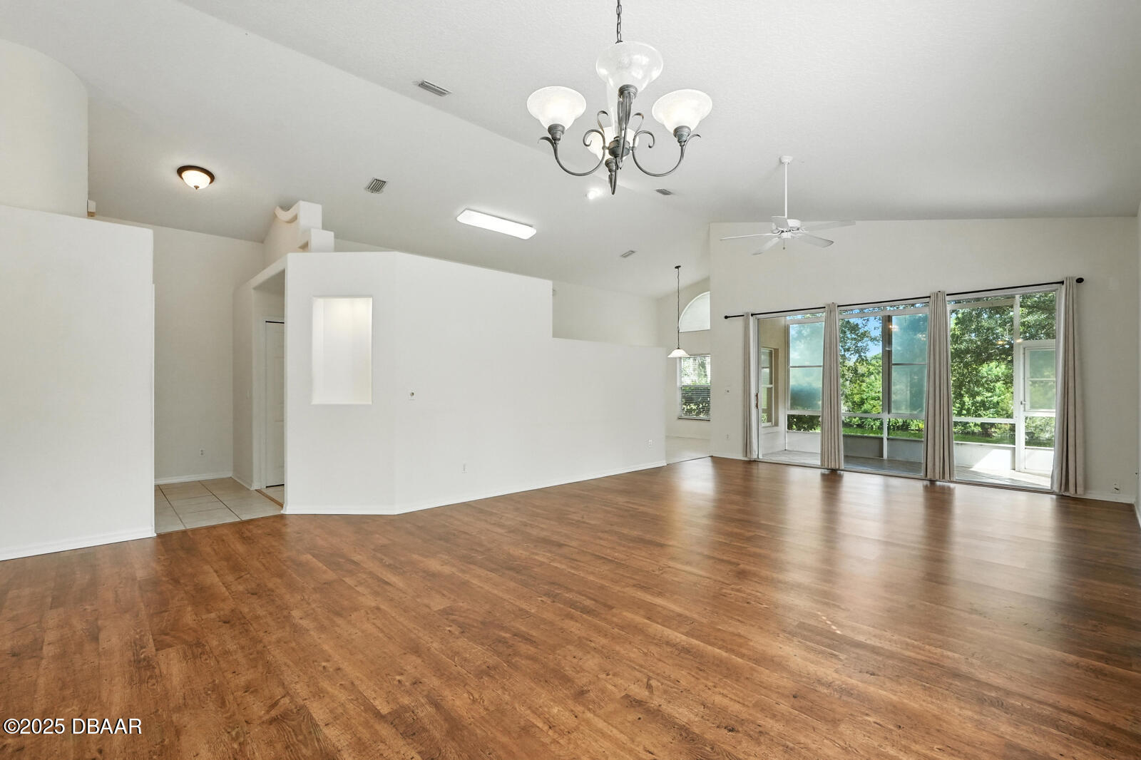 918 Brookridge Lane