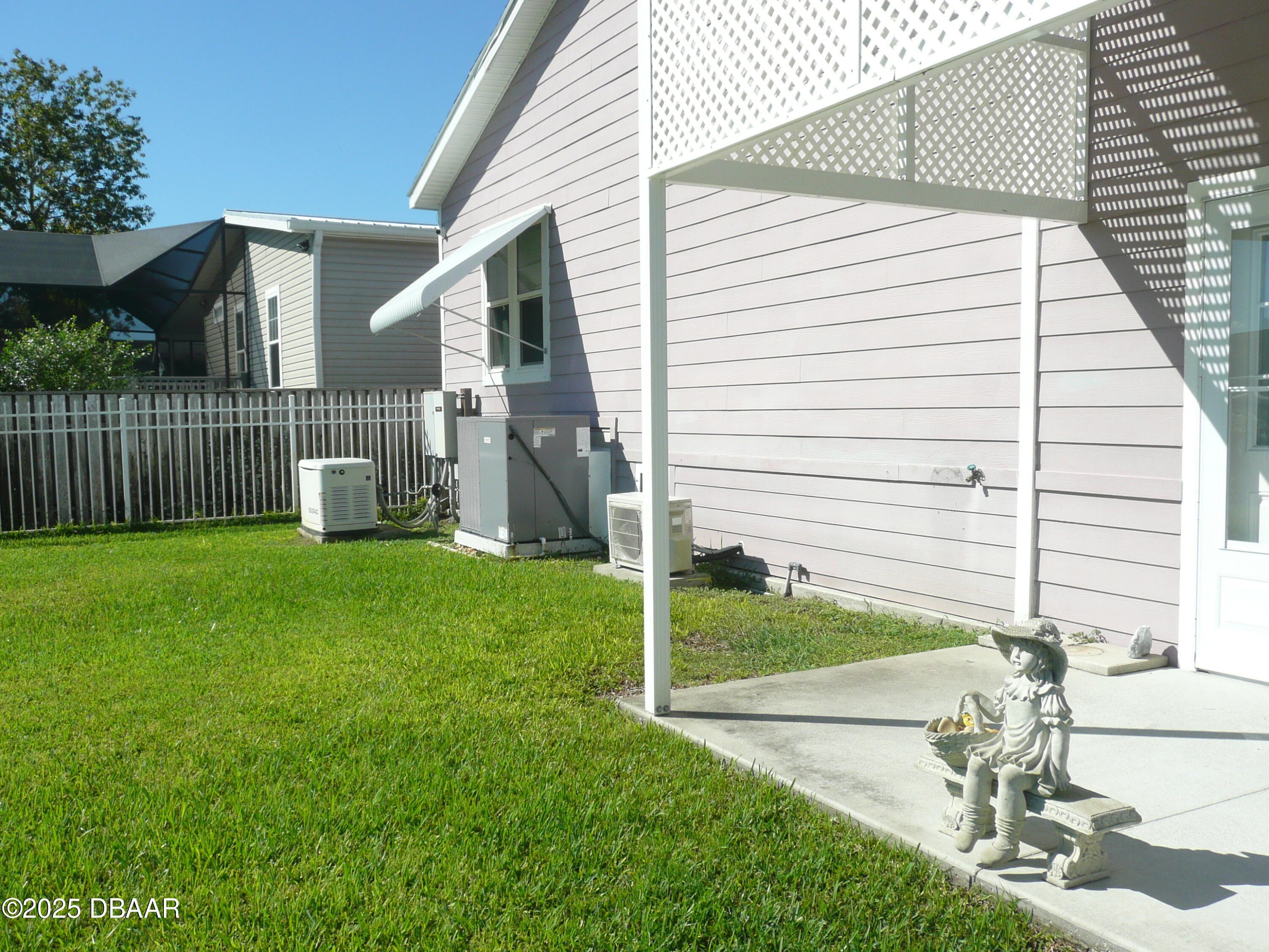 766 Greenfield Drive