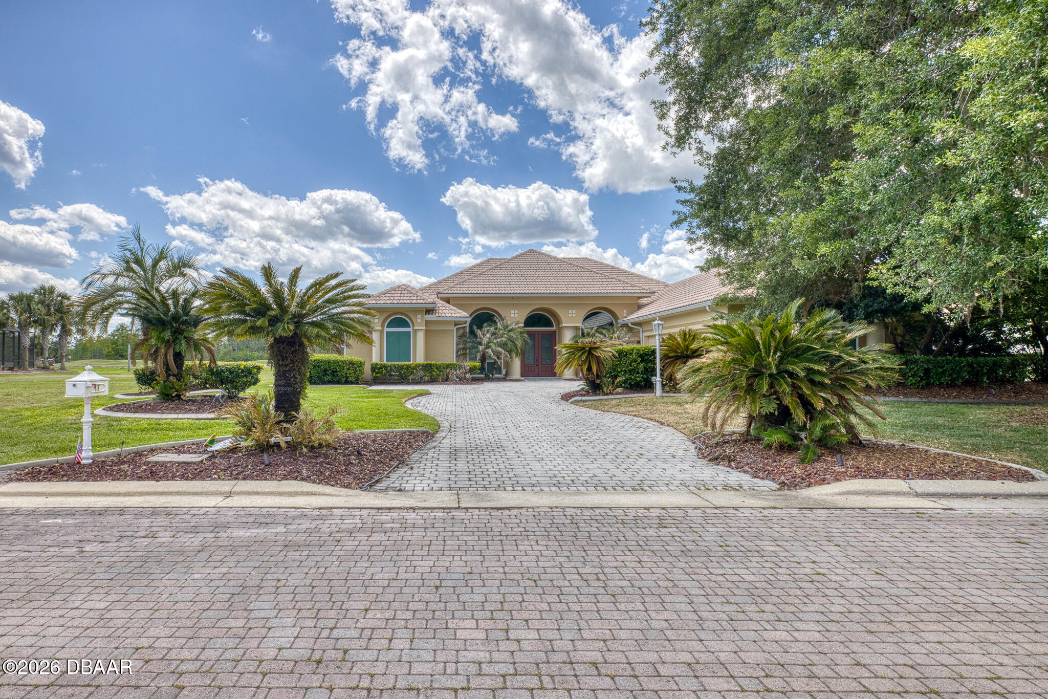 17 Promenade At Lionspaw
