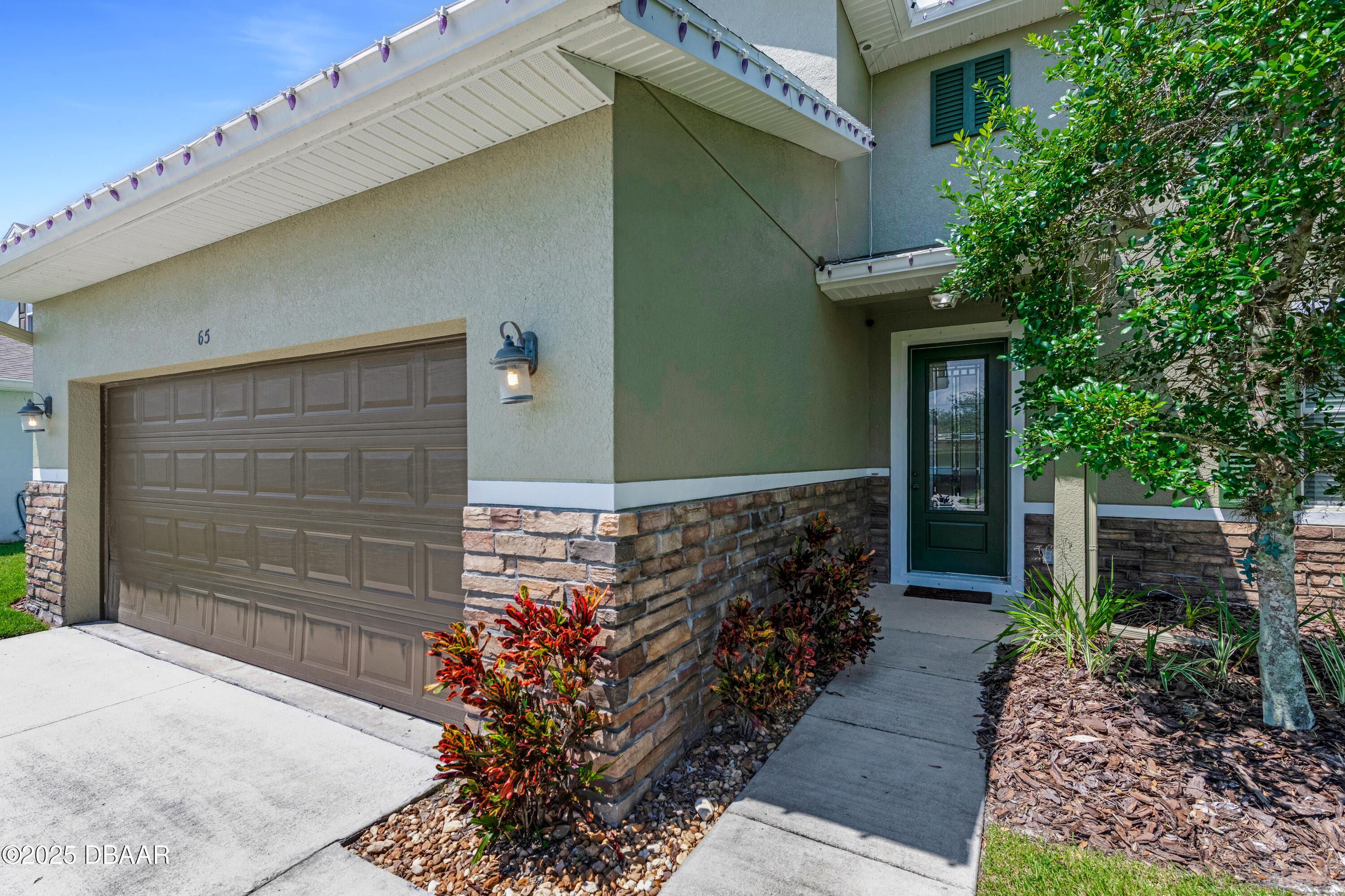 65 Pergola Place