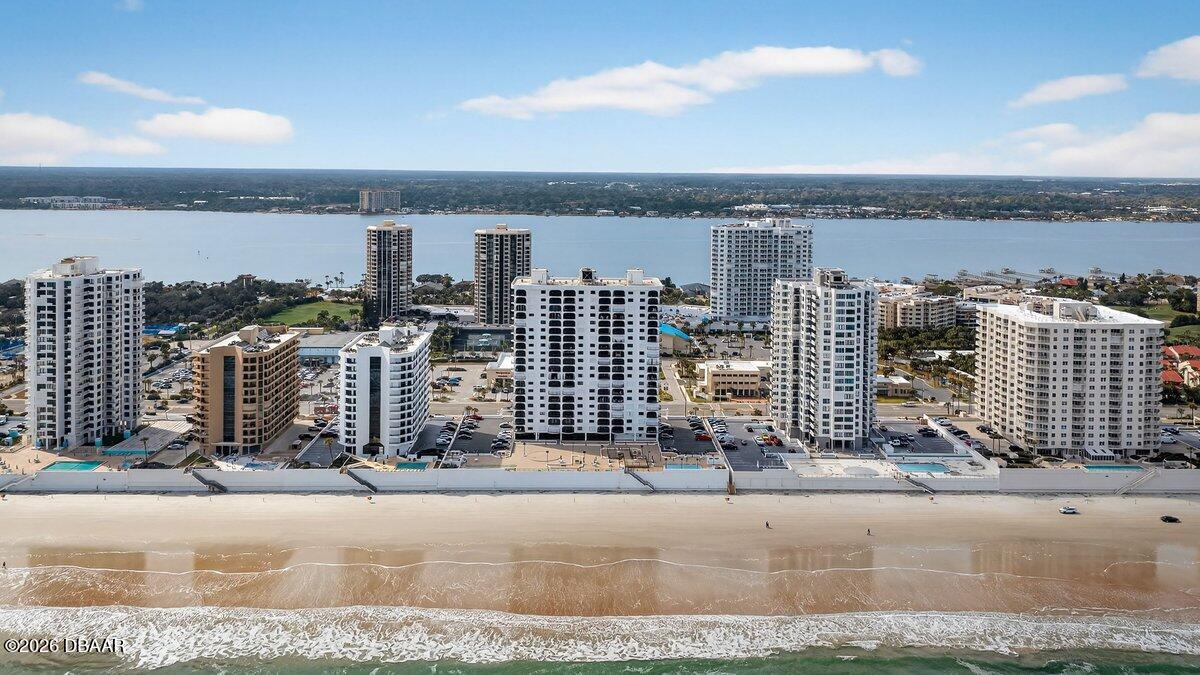 3003 S Atlantic Avenue