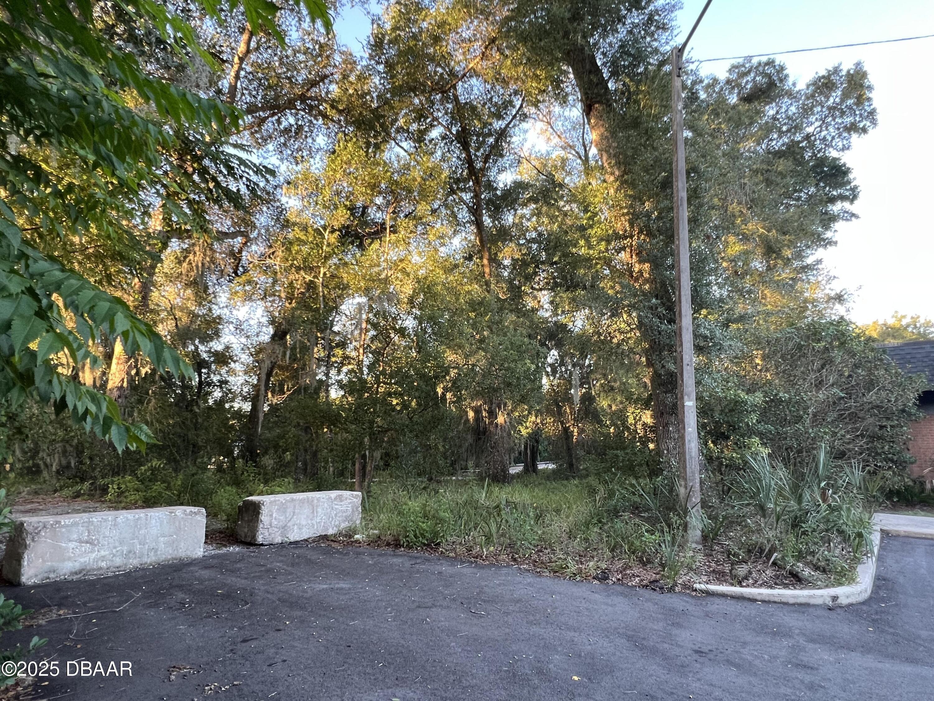 0 W Plymouth Avenue
