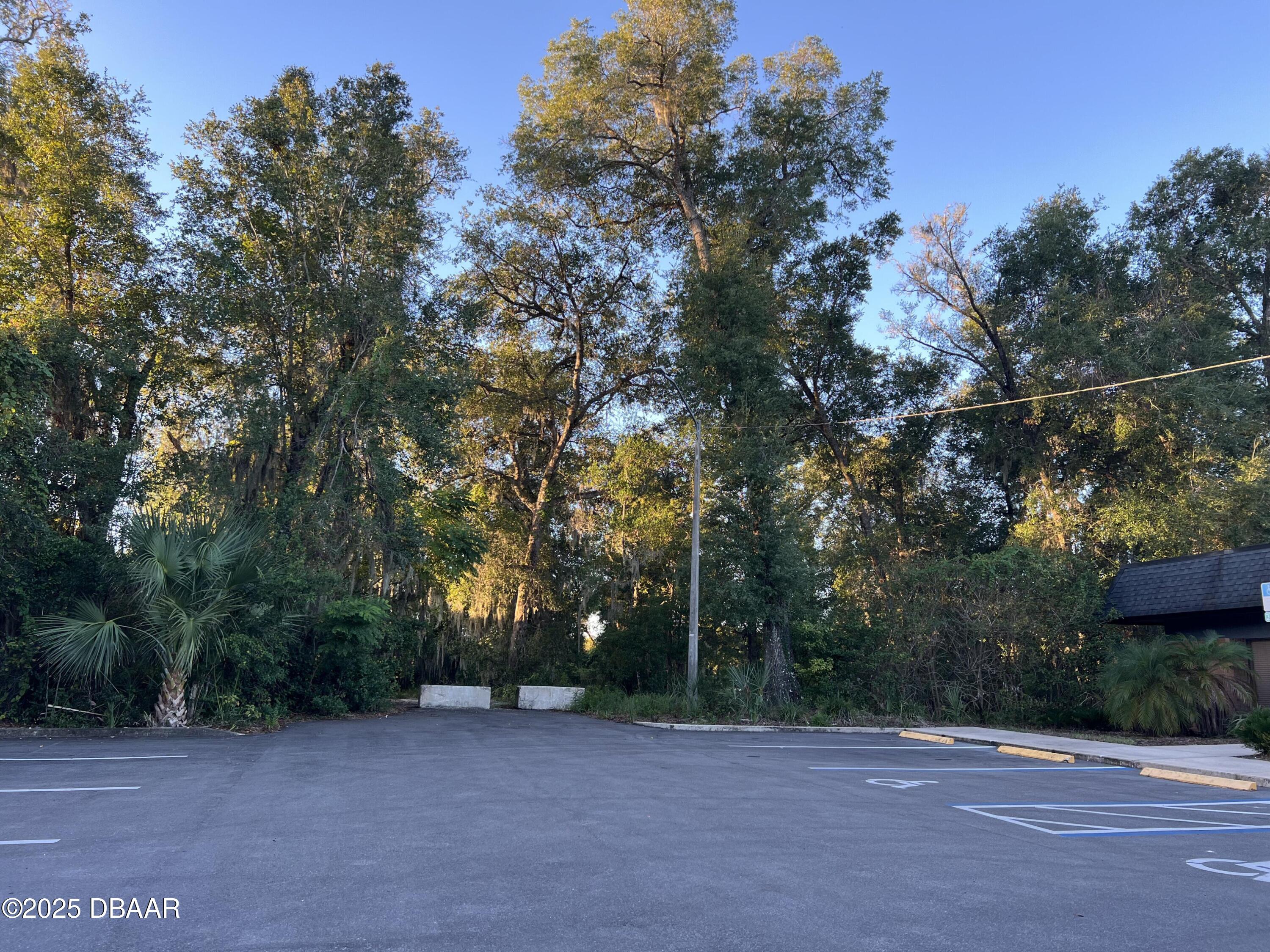 0 W Plymouth Avenue