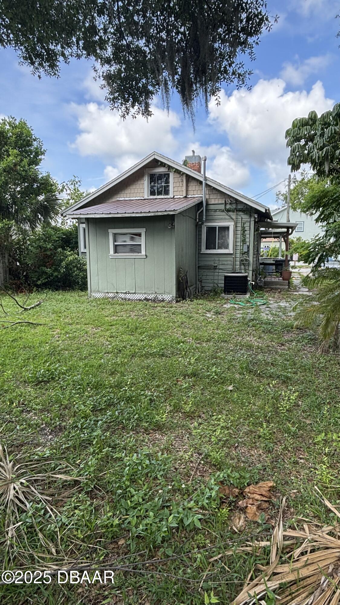 215 Alma Court
